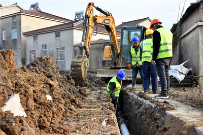 句容開發區加快農村污水無害化治理項目建設